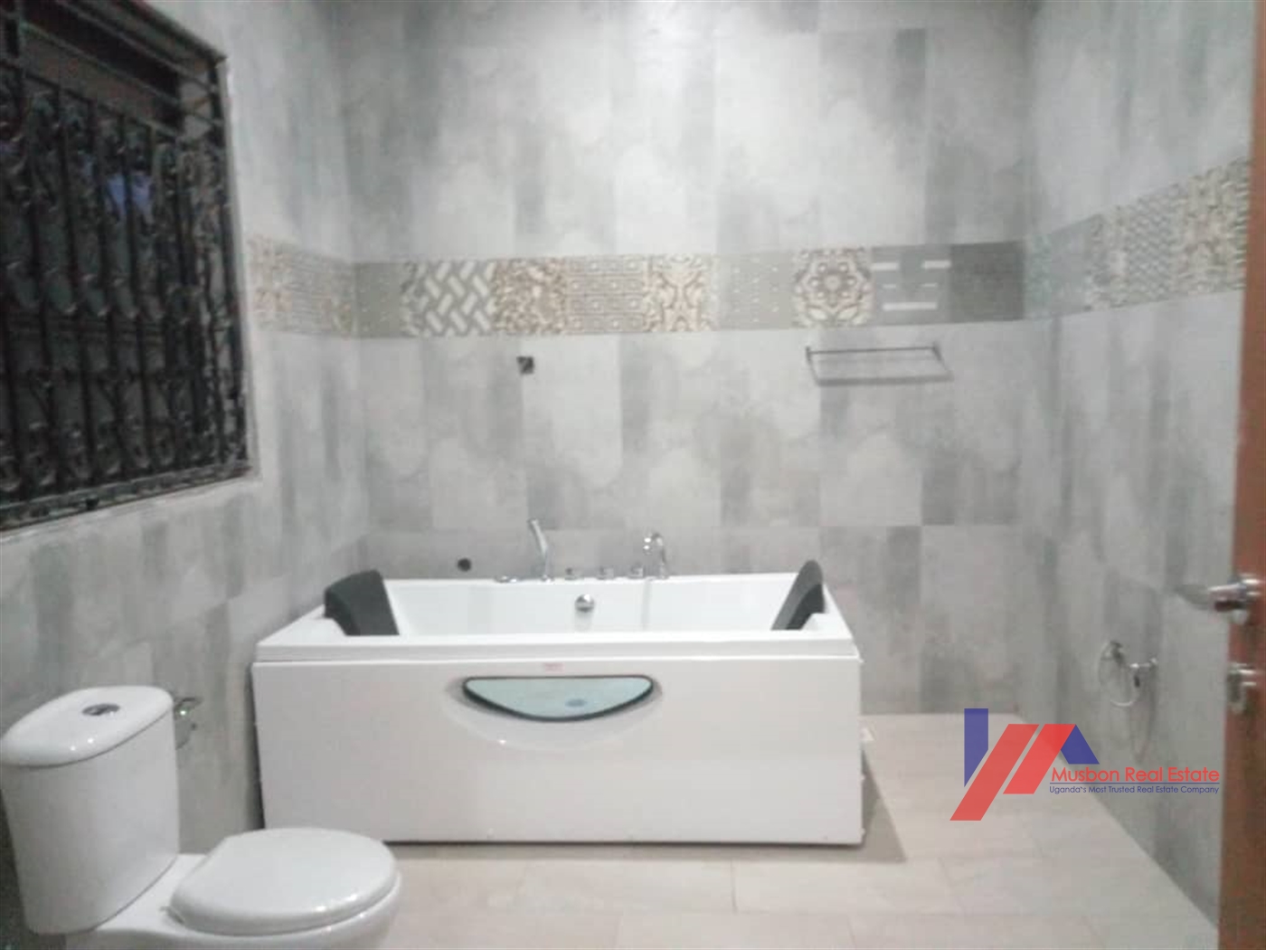 Town House for sale in Naguru Kampala