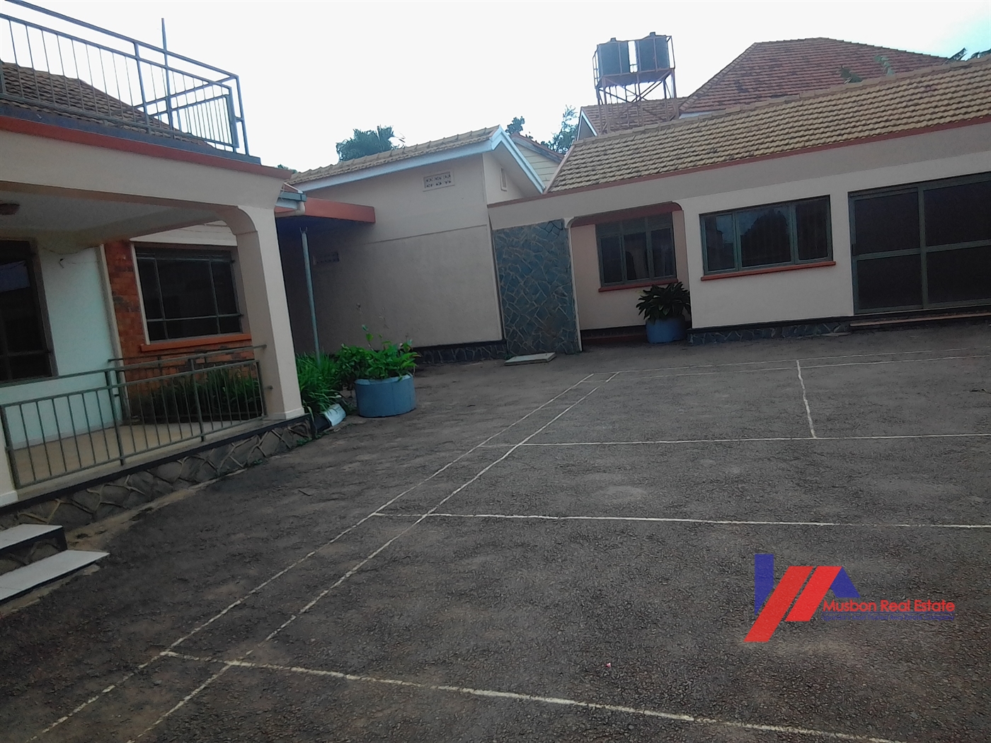 Mansion for rent in Bukoto Kampala