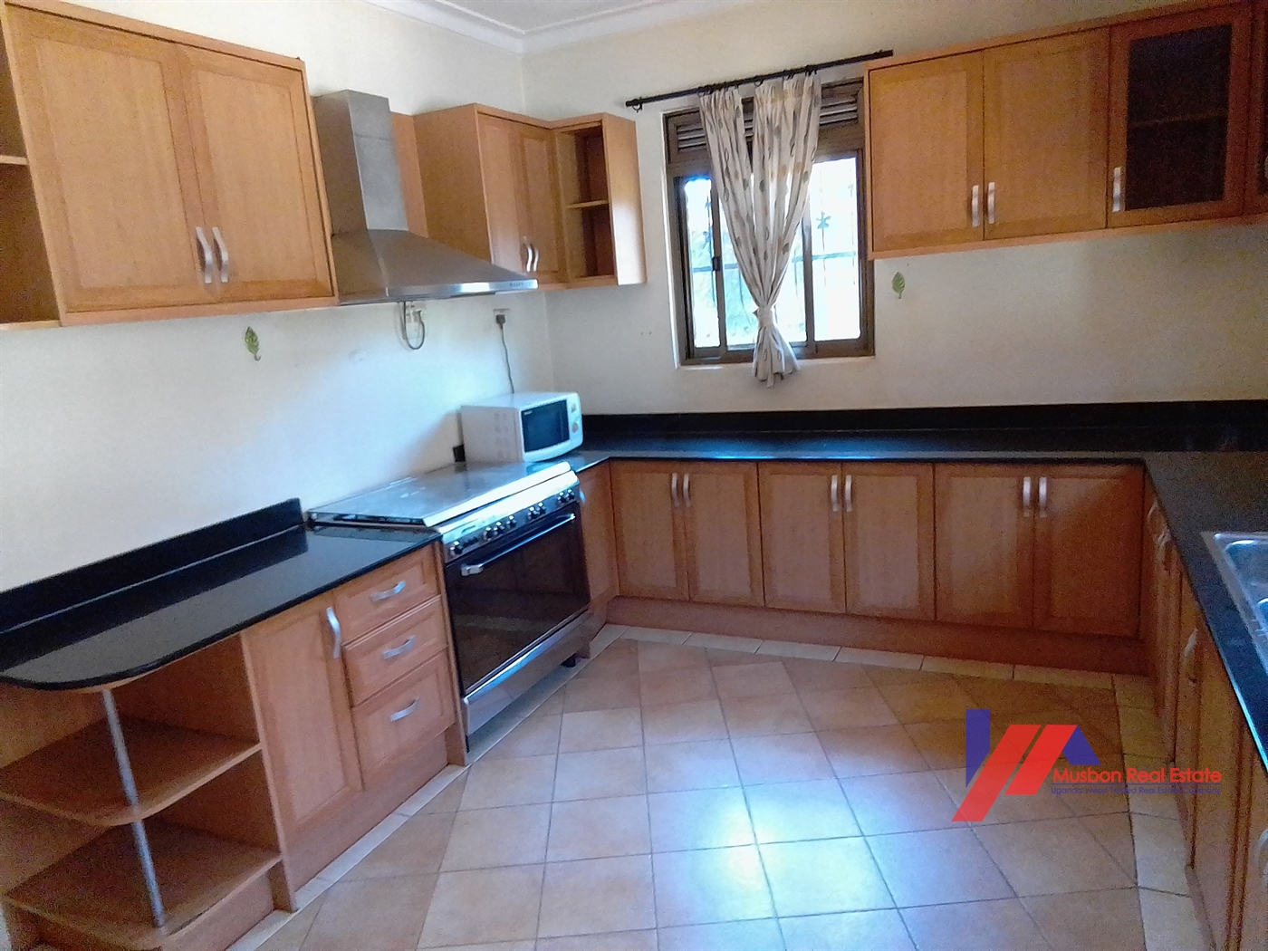 Maisonette for sale in Bukoto Kampala