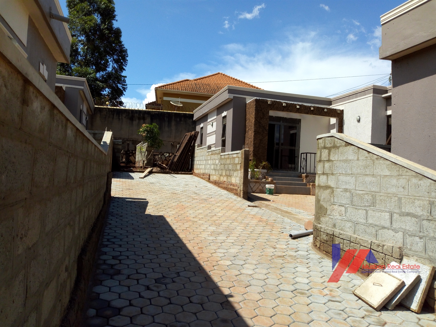 Bungalow for sale in Mbalwa Kampala