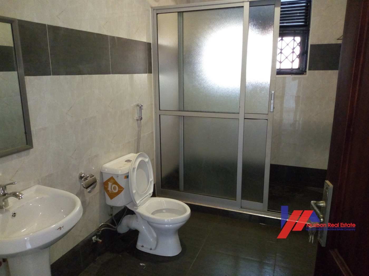 Apartment for sale in Mutungo Kampala