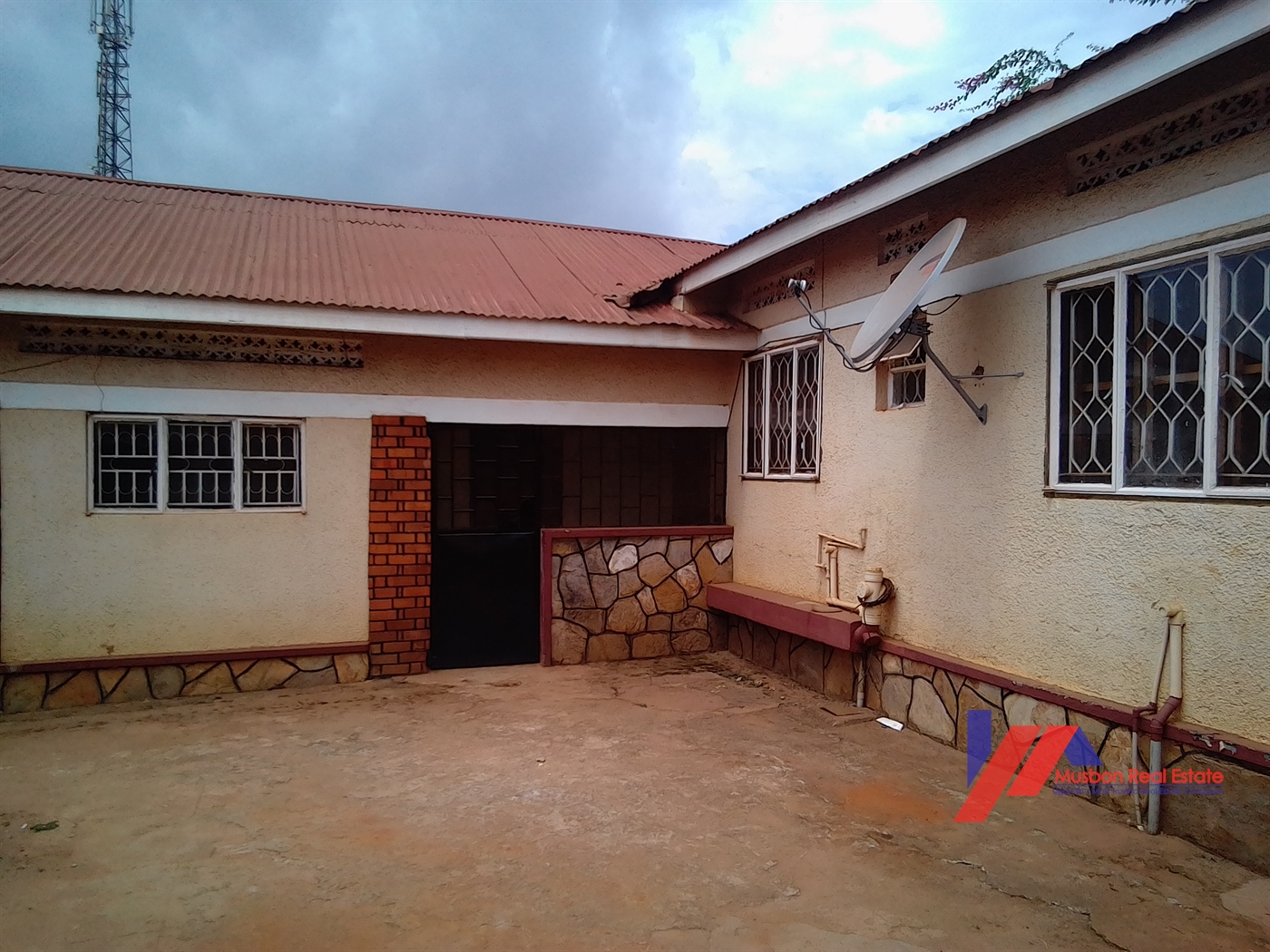 Bungalow for sale in Bukoto Kampala