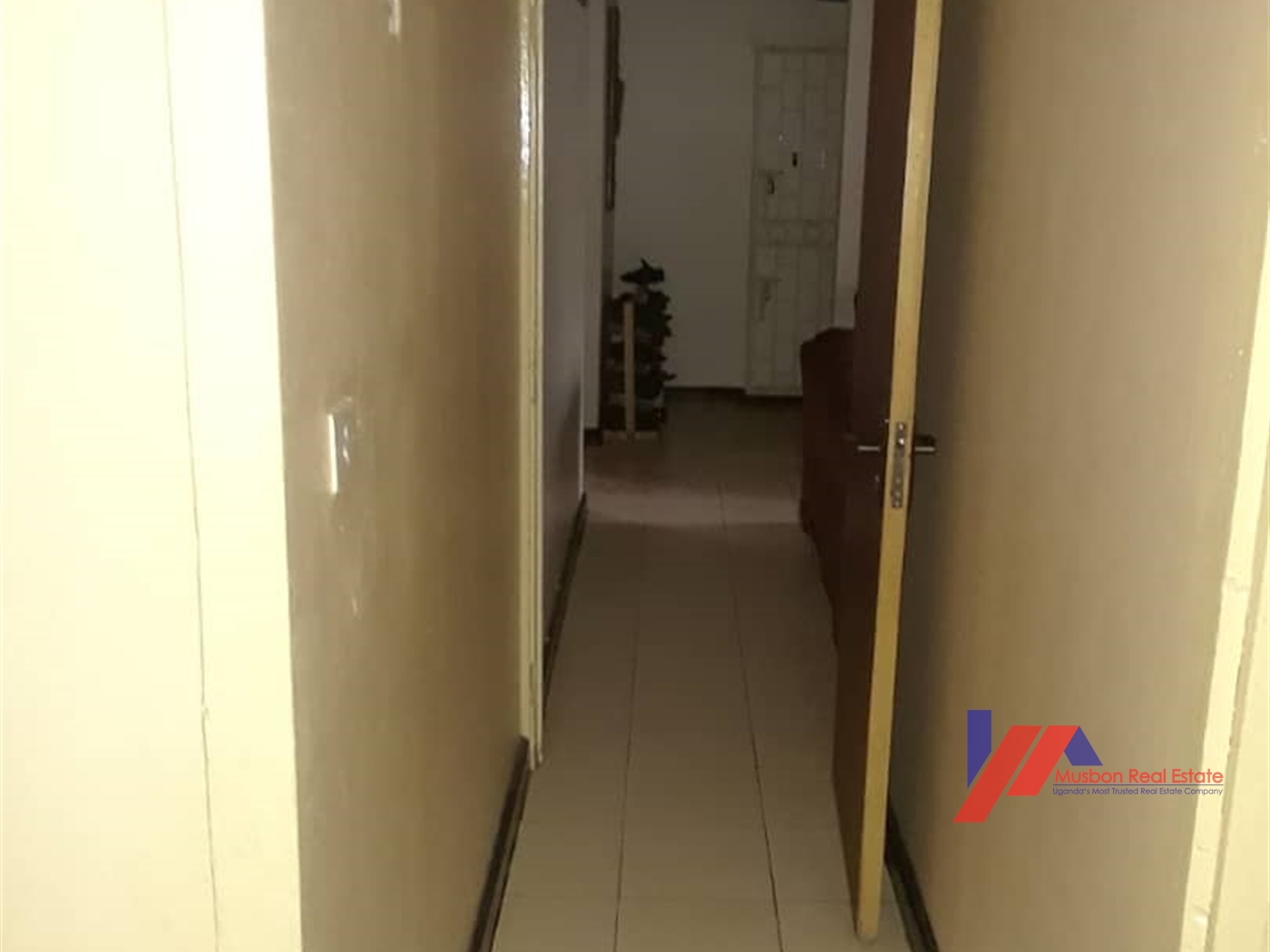 Apartment for sale in Bugoloobi Kampala