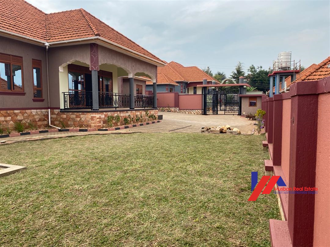 Bungalow for sale in Mutungo Kampala