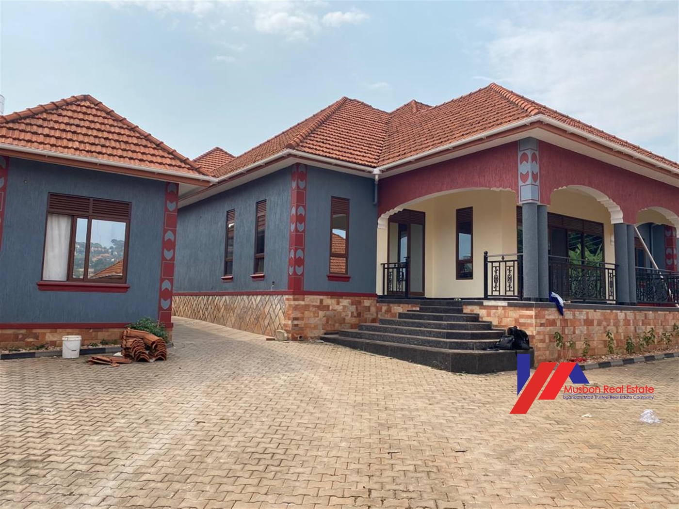 Bungalow for sale in Mutungo Kampala