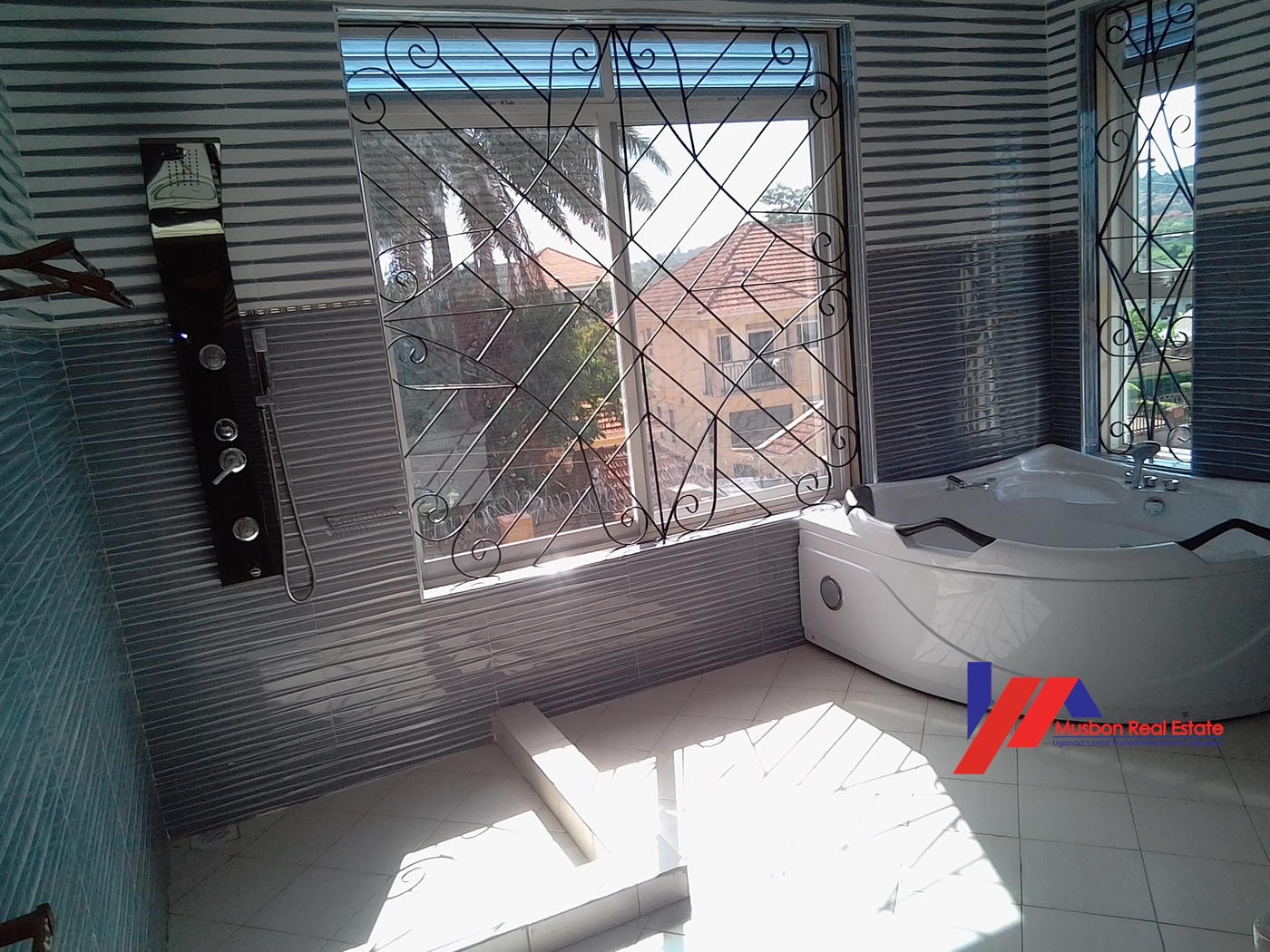 Storeyed house for rent in Muyenga Kampala