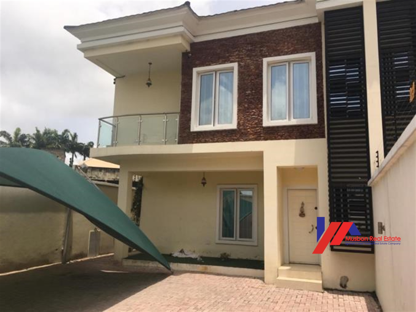 Mansion for sale in Kisaasi Kampala