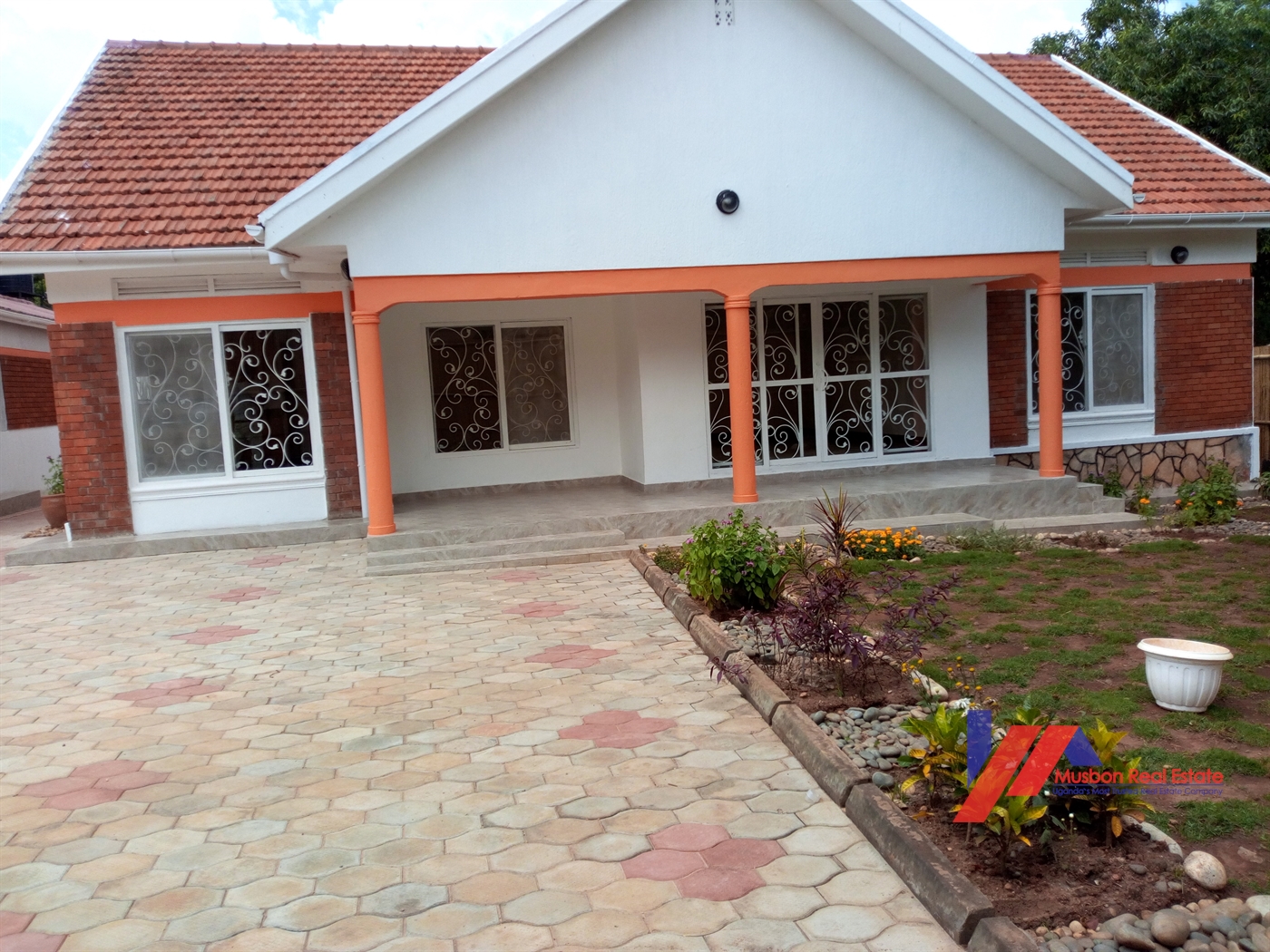 Mansion for sale in Kisaasi Kampala