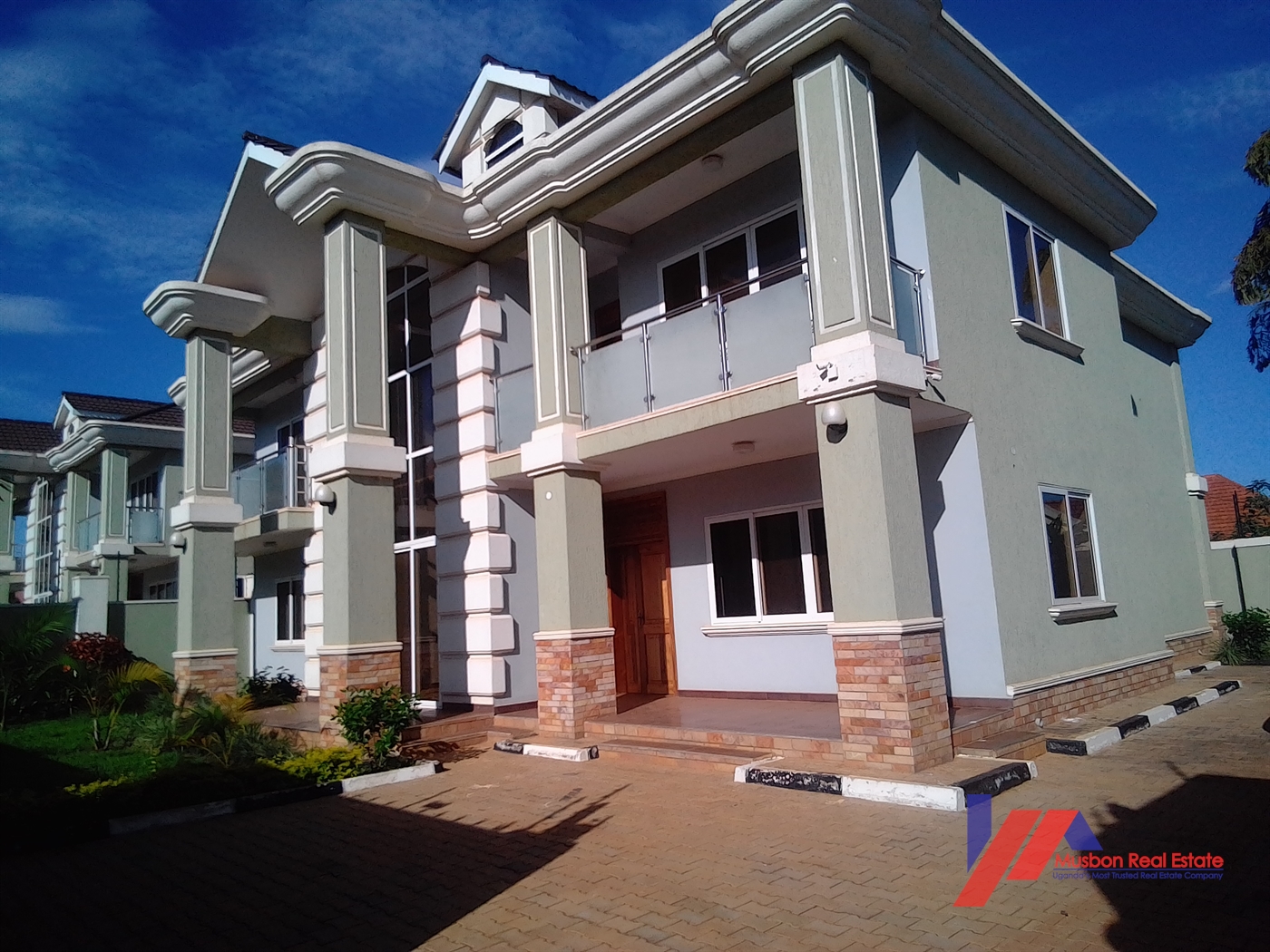 Mansion for sale in Munyonyo Kampala