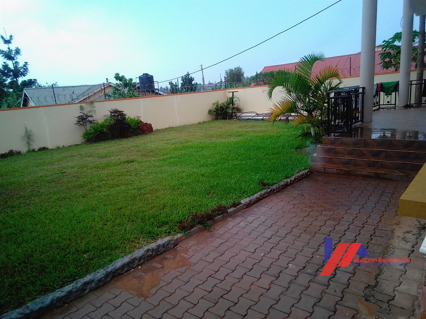 Mansion for sale in Najjera Wakiso