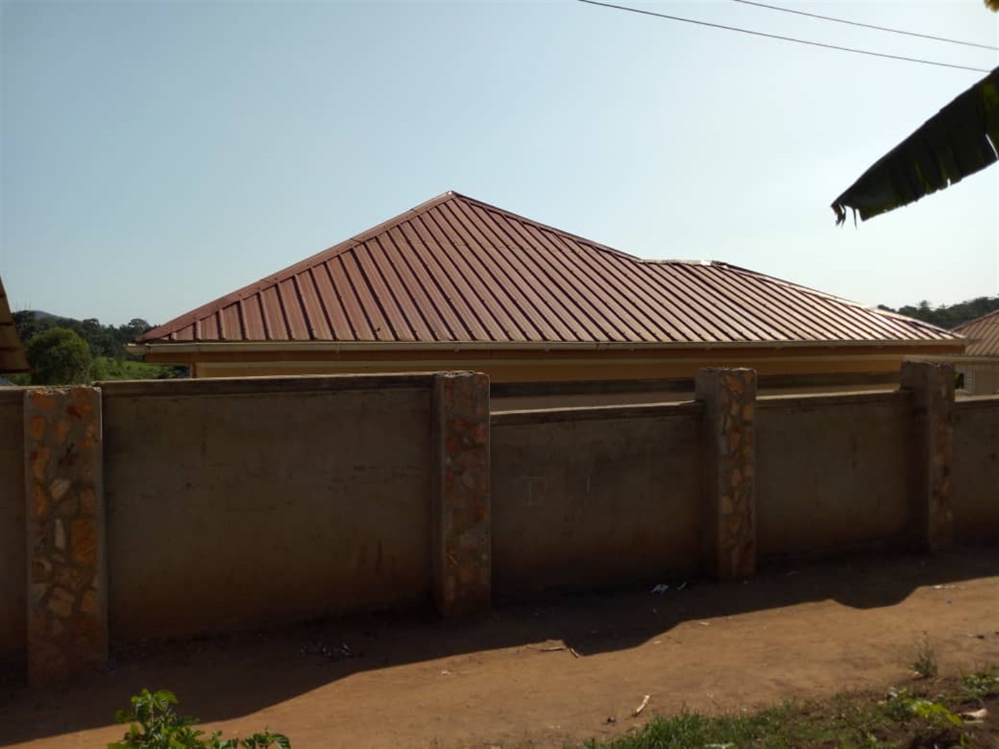 Bungalow for sale in Ntawu Mukono