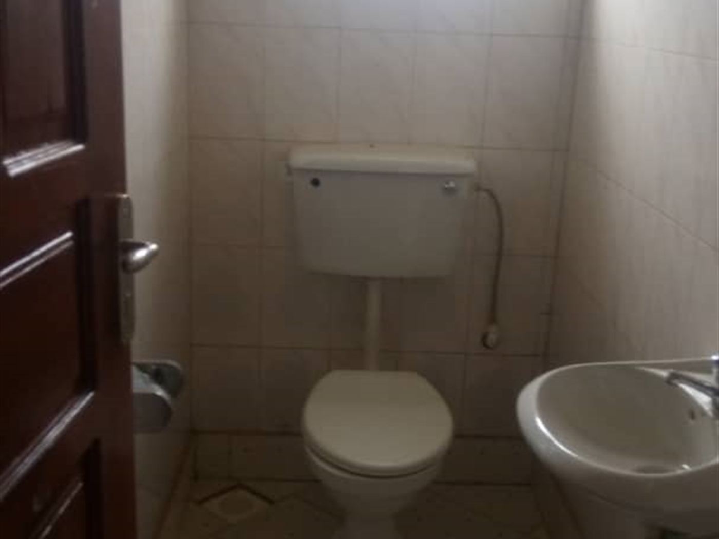 Bathroom (Toilet)