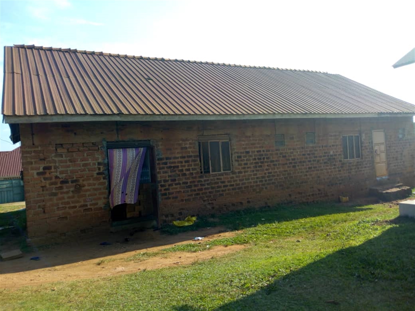 Shell House for sale in Kisaasi Kampala