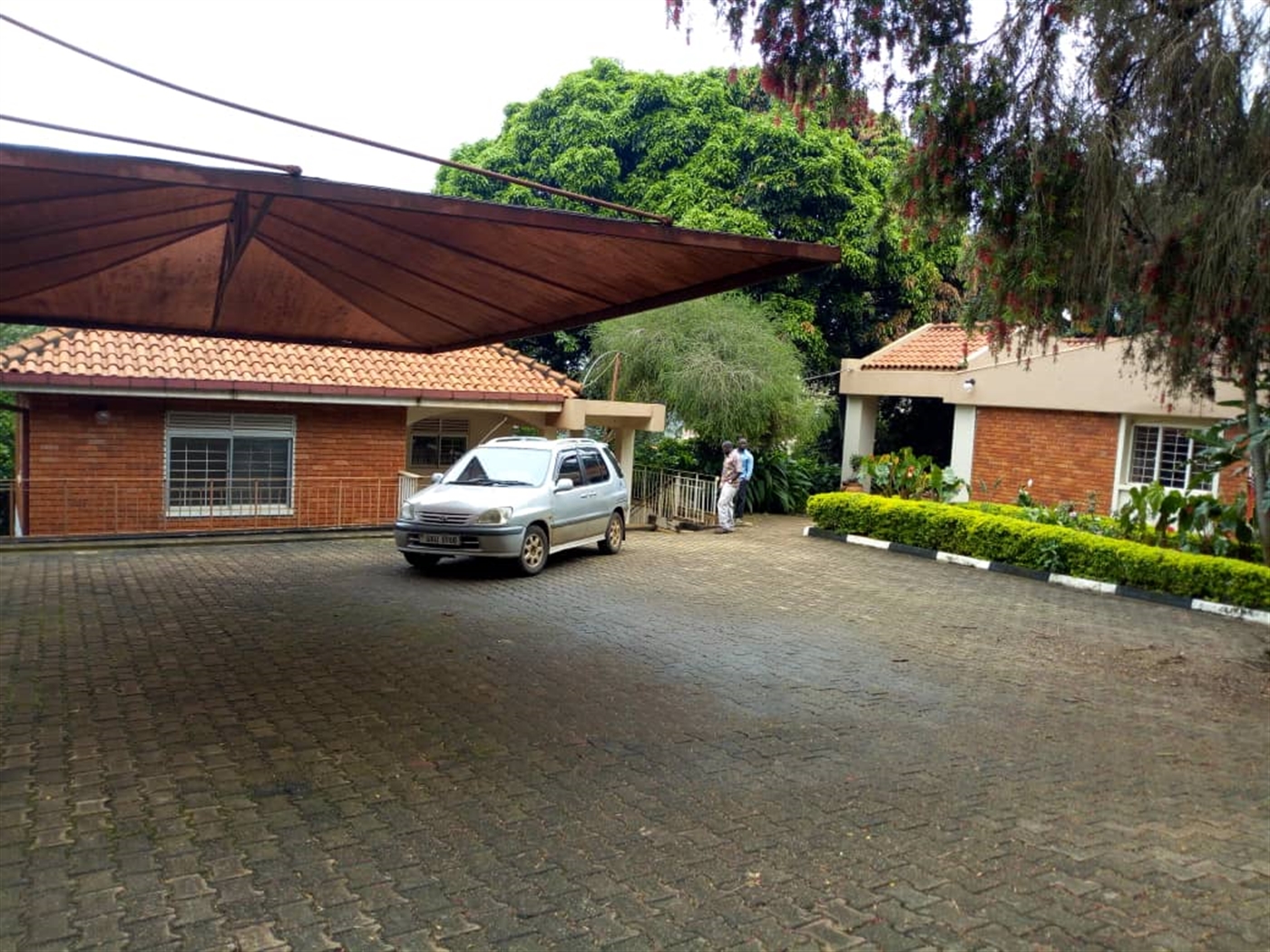 Bungalow for rent in Naguru Kampala