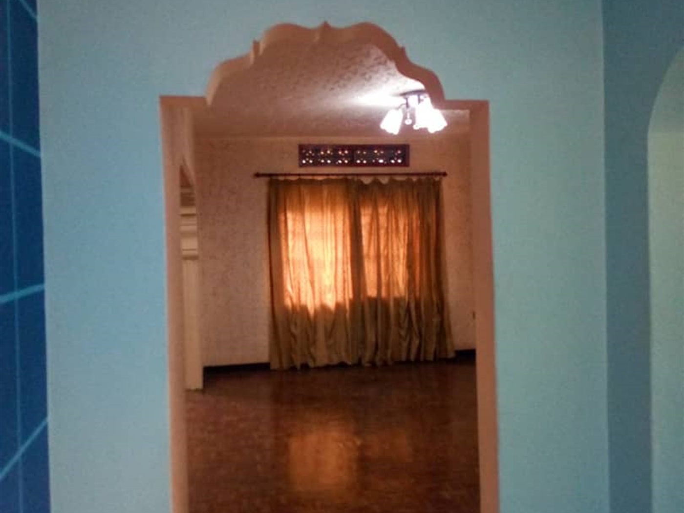 Corridor (Hallway)