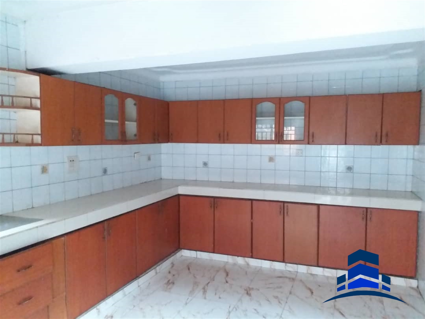 Duplex for sale in Naguru Kampala