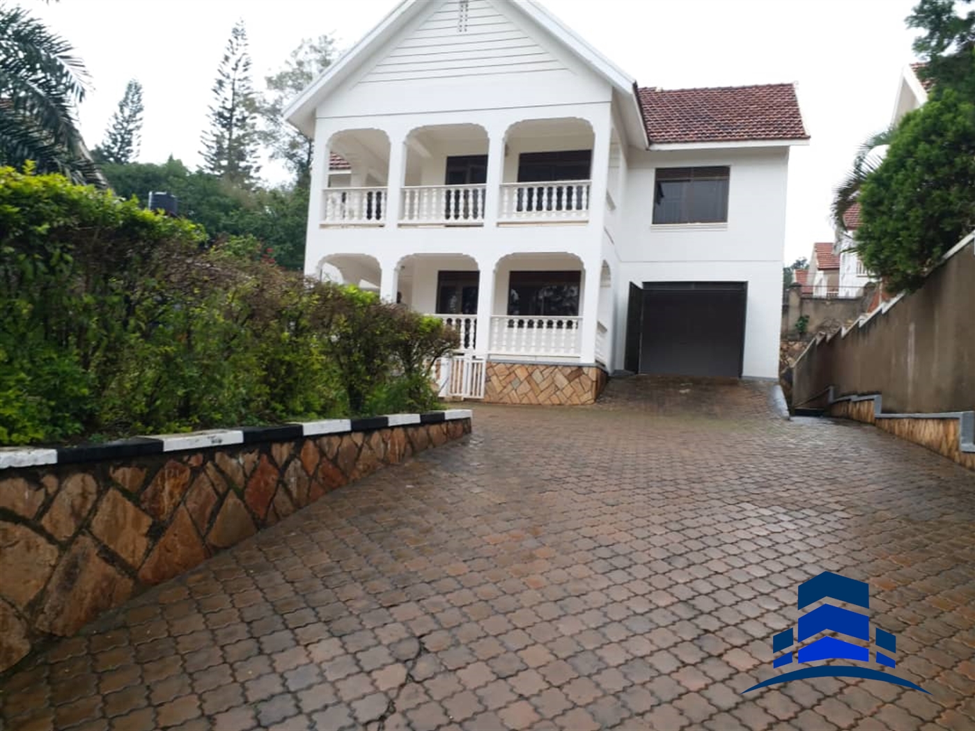 Duplex for sale in Naguru Kampala