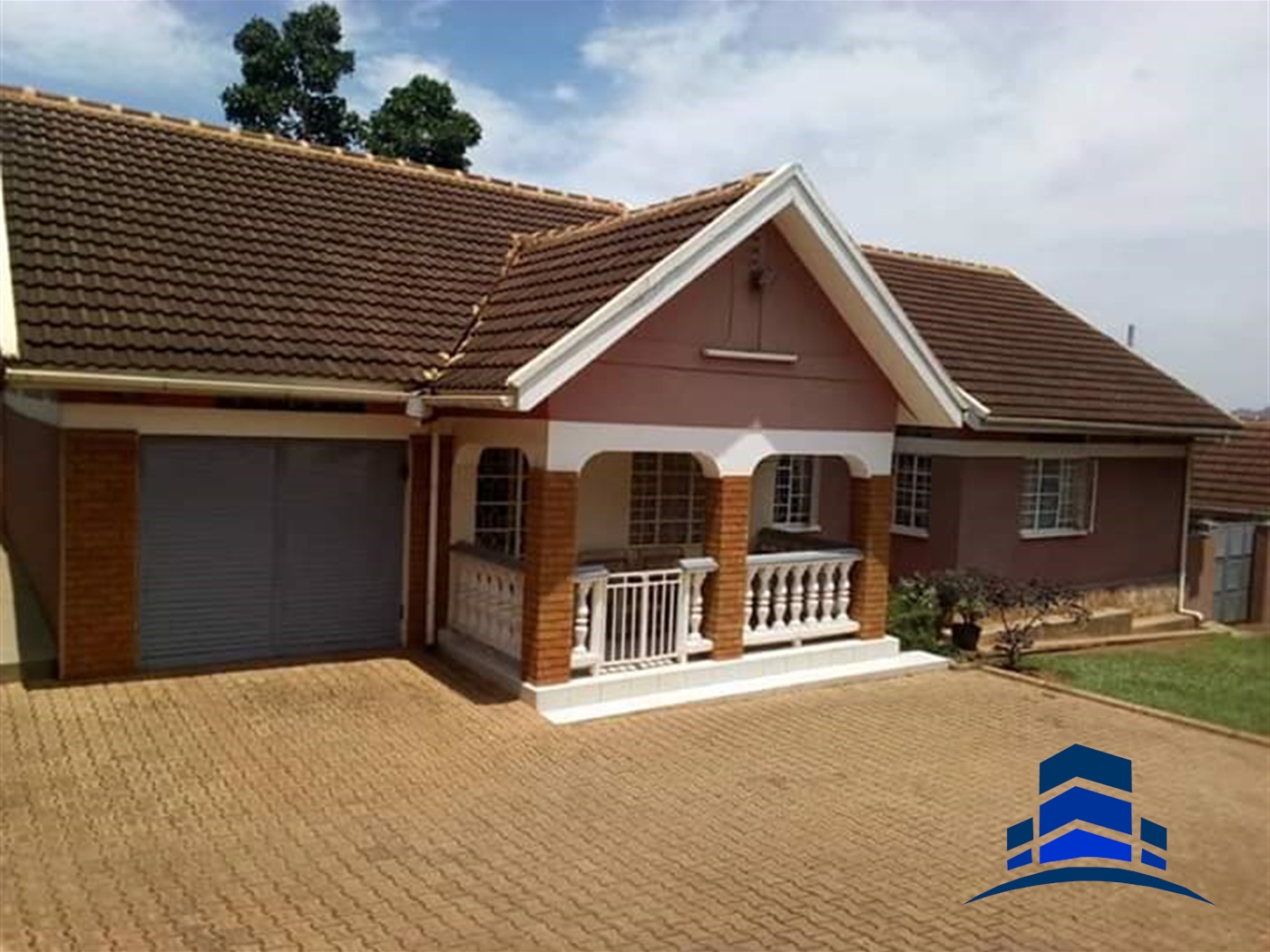 Bungalow for sale in Bukoto Kampala