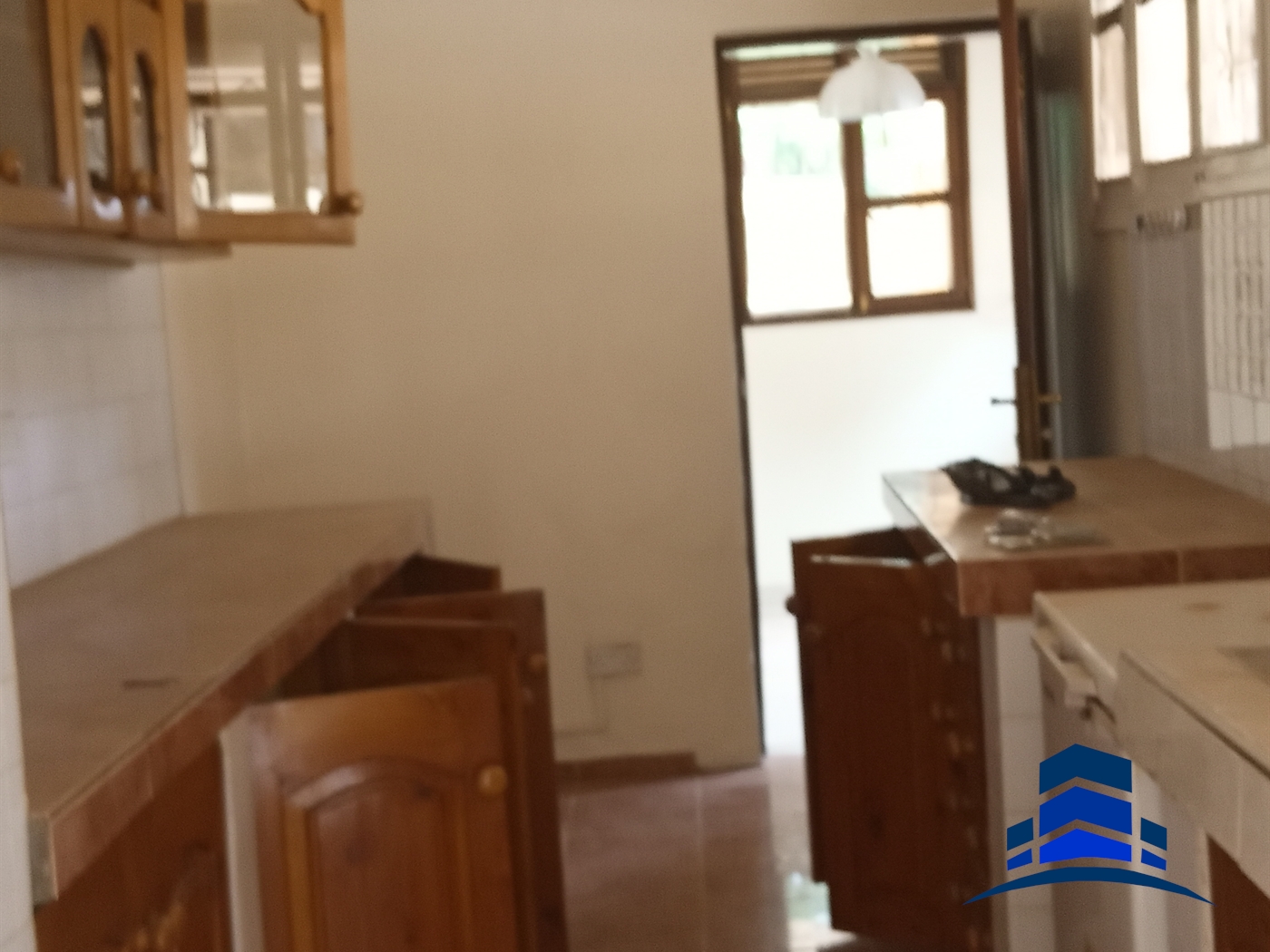 Bungalow for rent in Kololo Kampala