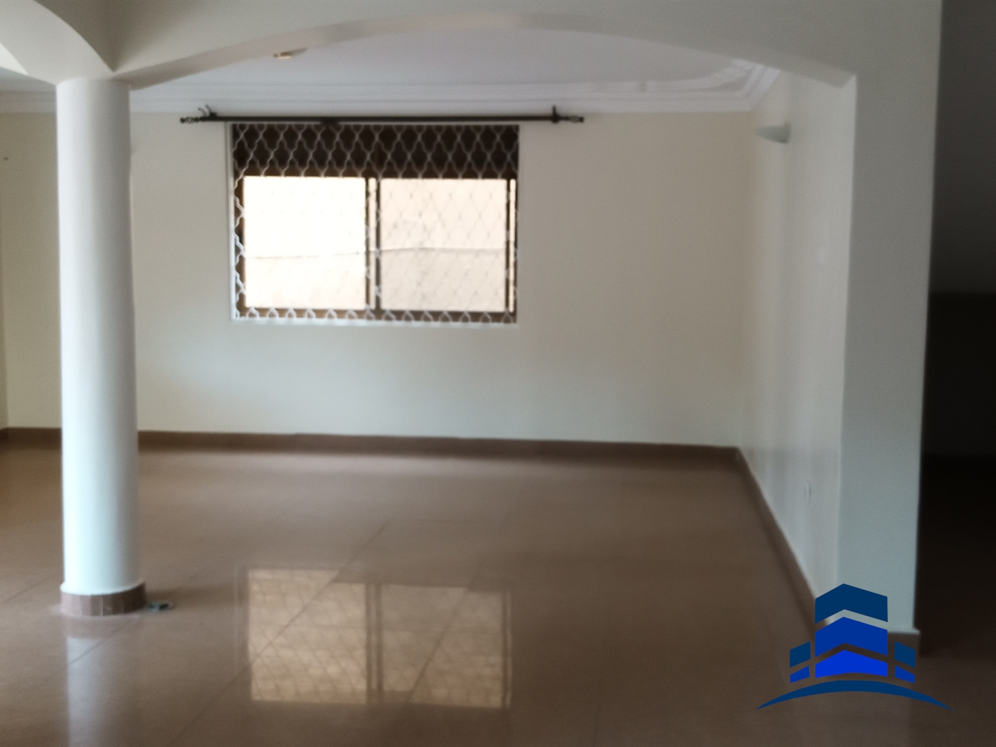 Duplex for rent in Kololo Kampala