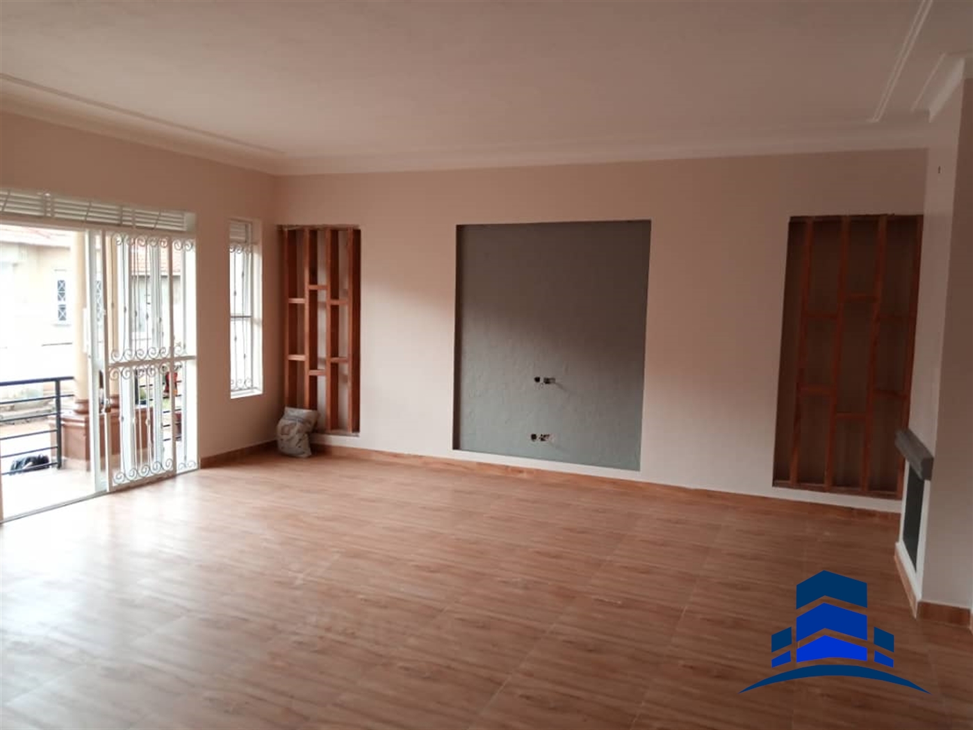 Duplex for sale in Kitende Wakiso