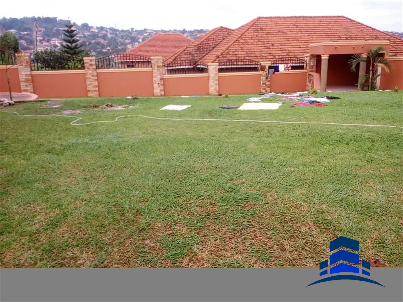 Mansion for sale in Bweya Wakiso