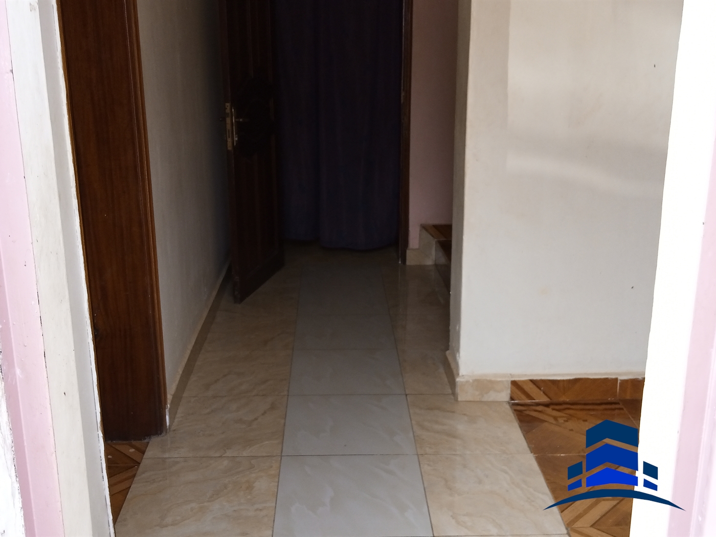 Duplex for sale in Munyonyo Kampala