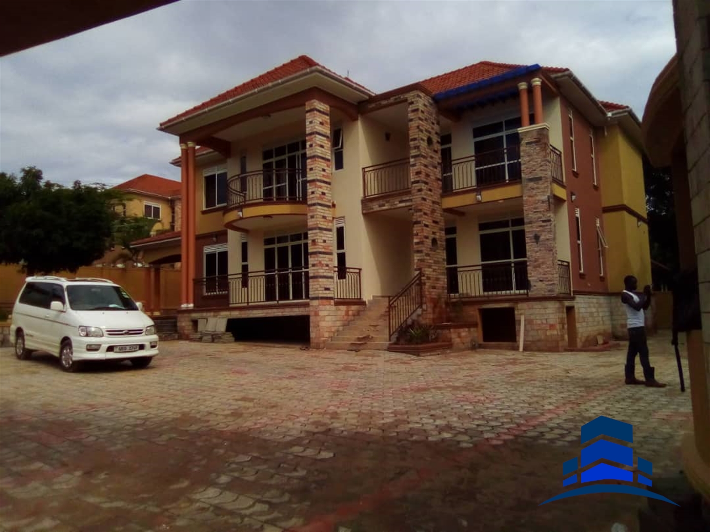 Duplex for sale in Buziga Kampala