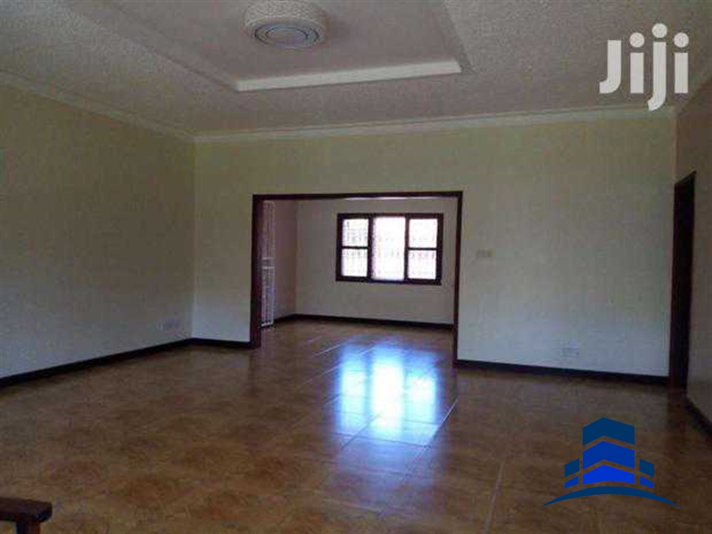 Bungalow for rent in Kololo Kampala