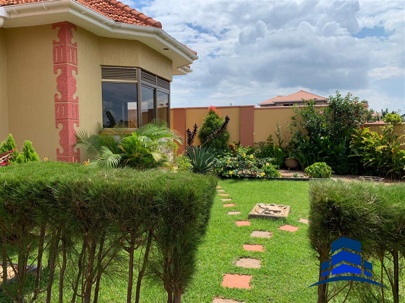 Bungalow for sale in Kawuku Wakiso