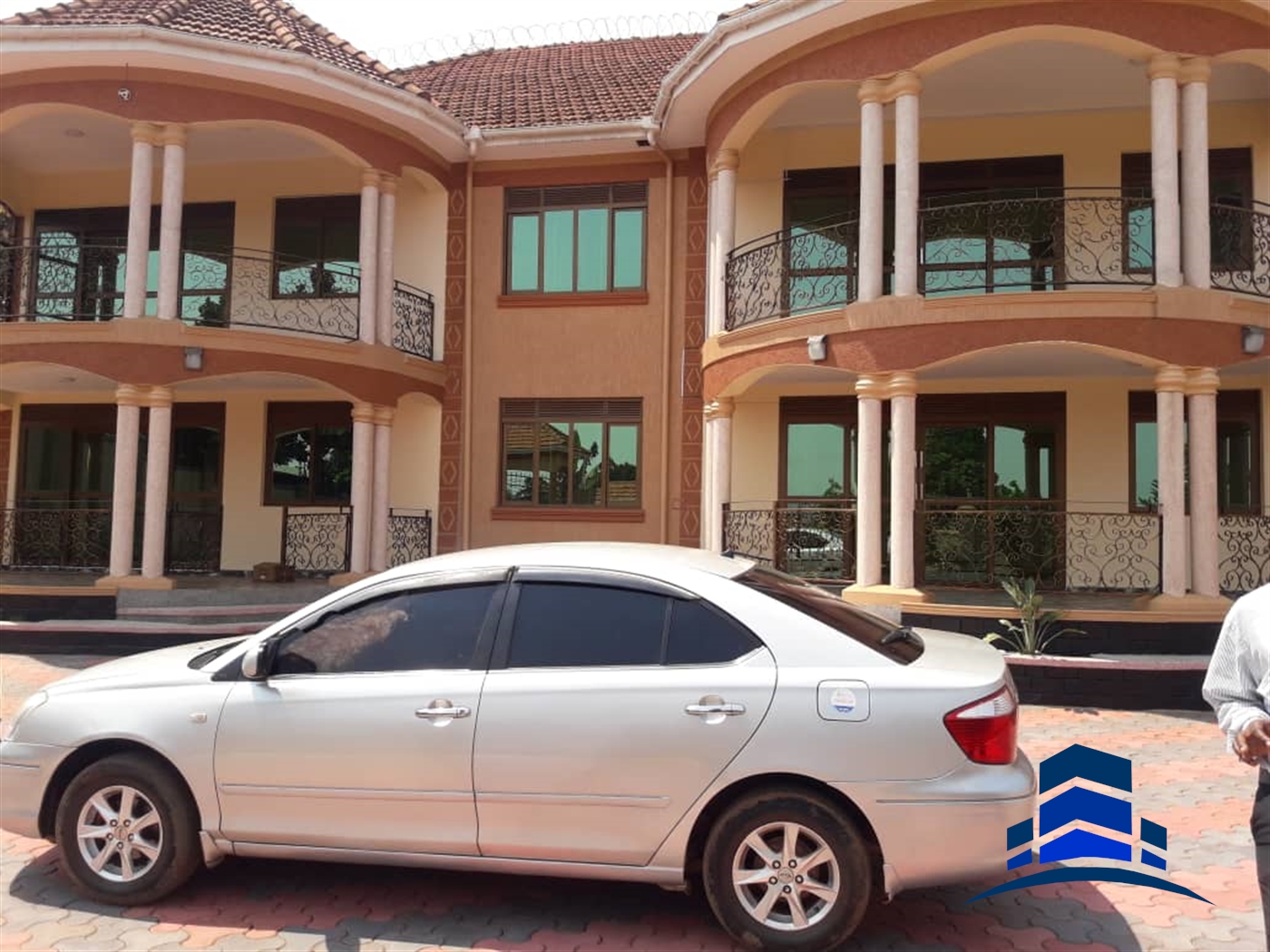 Duplex for sale in Kyengela Kampala