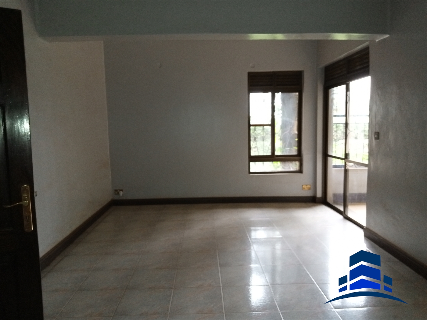 Duplex for rent in Kololo Kampala