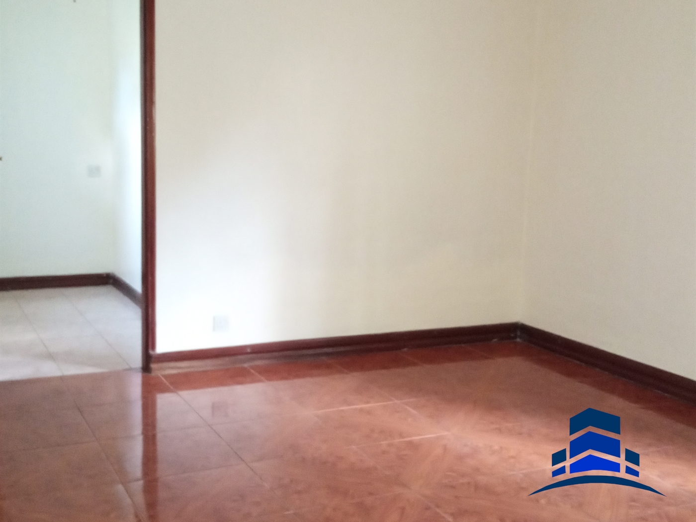 Bungalow for rent in Kololo Kampala