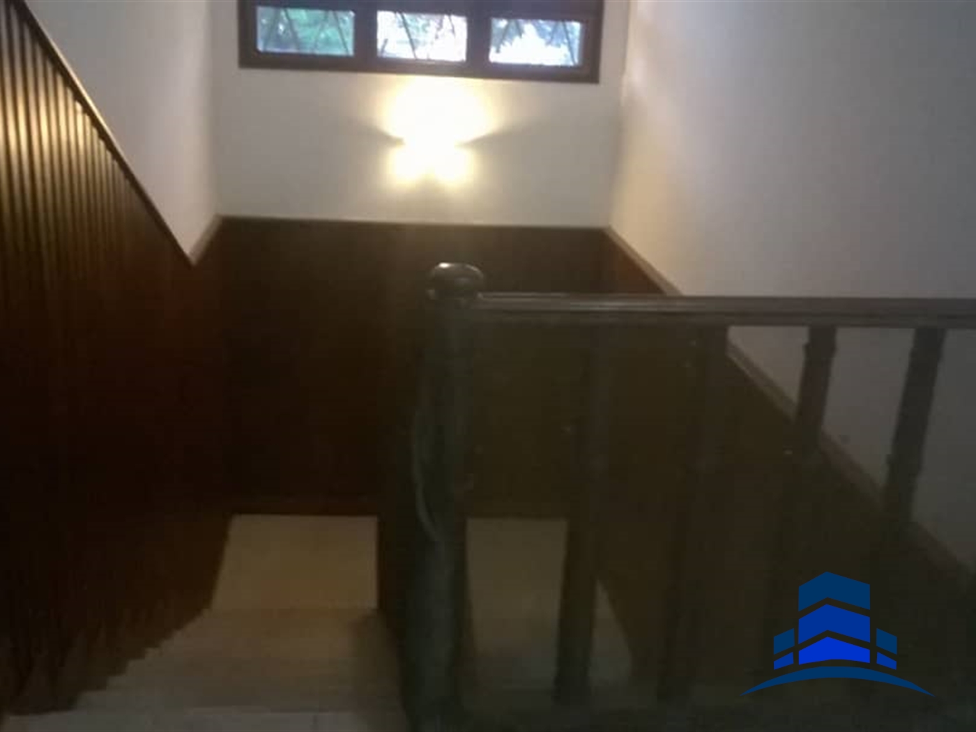 Duplex for rent in Munyonyo Kampala