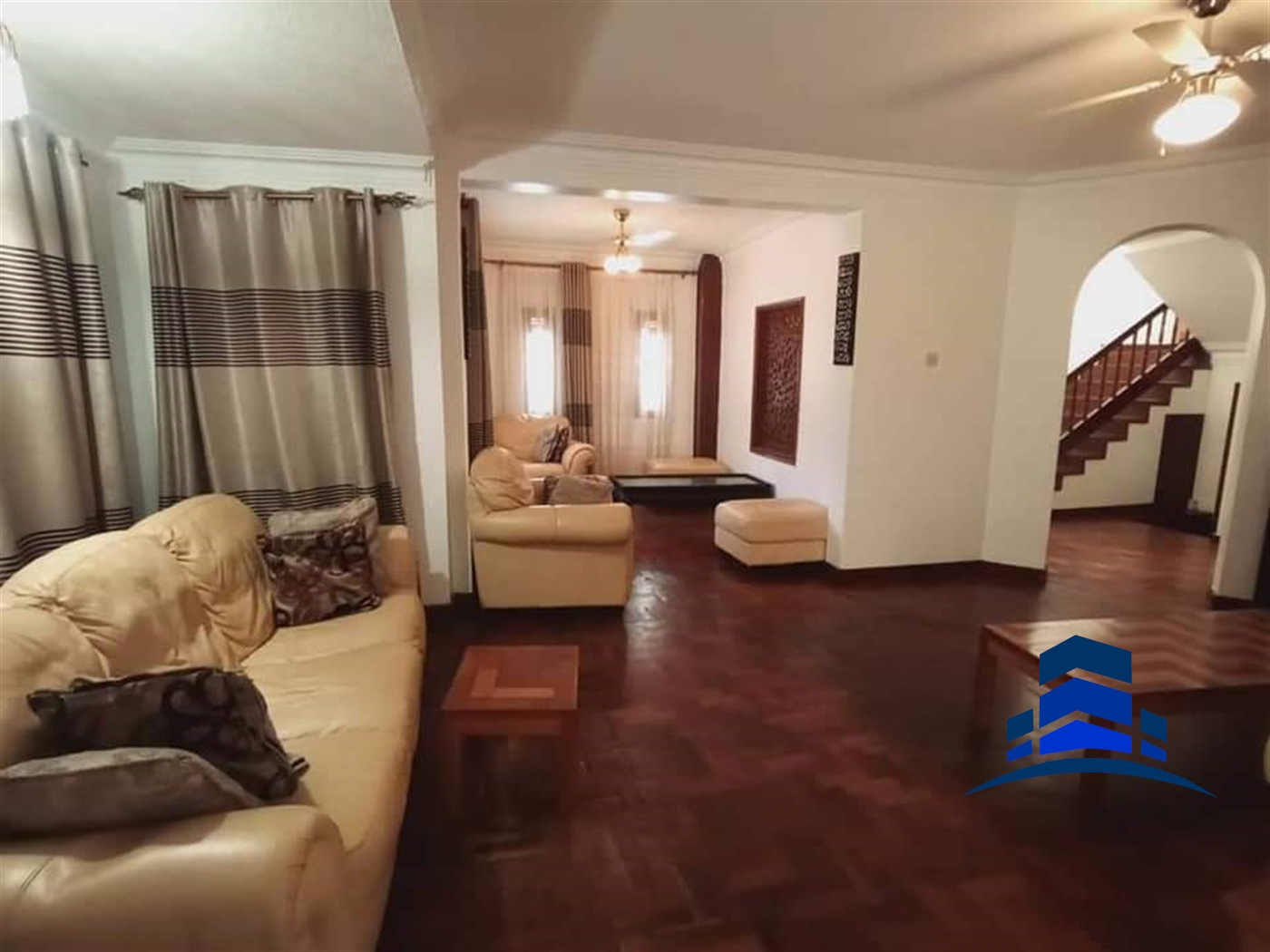 Duplex for rent in Muyenga Kampala