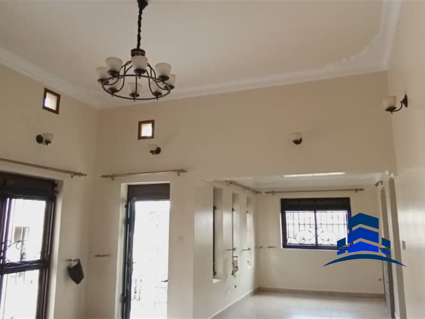 Duplex for sale in Naguru Kampala