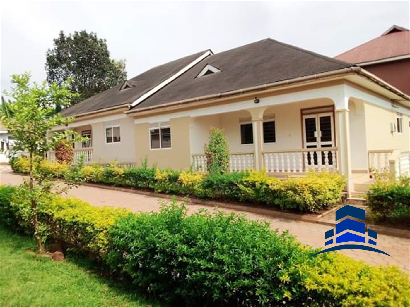 Bungalow for rent in Munyonyo Kampala