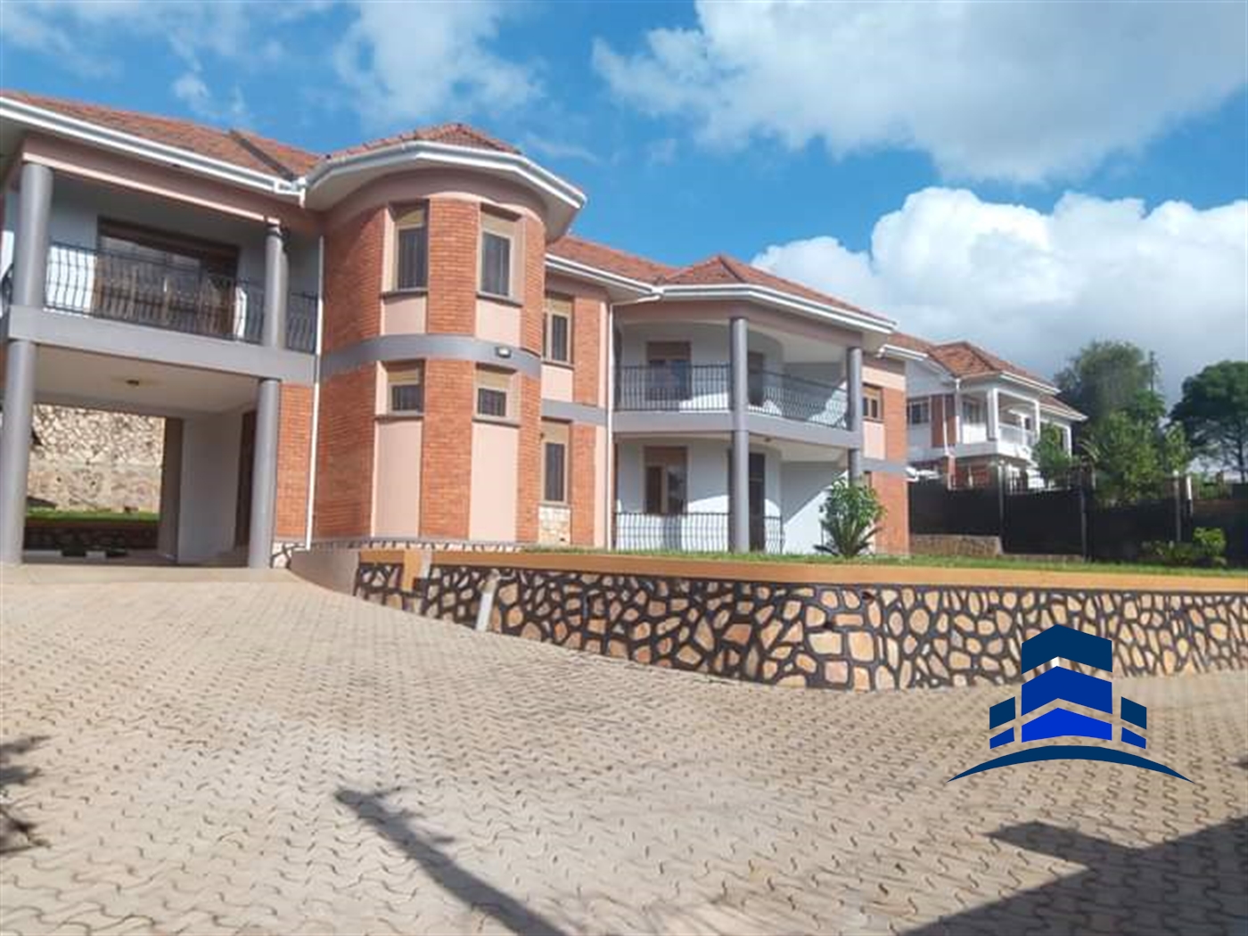 Villa for rent in Buziga Kampala