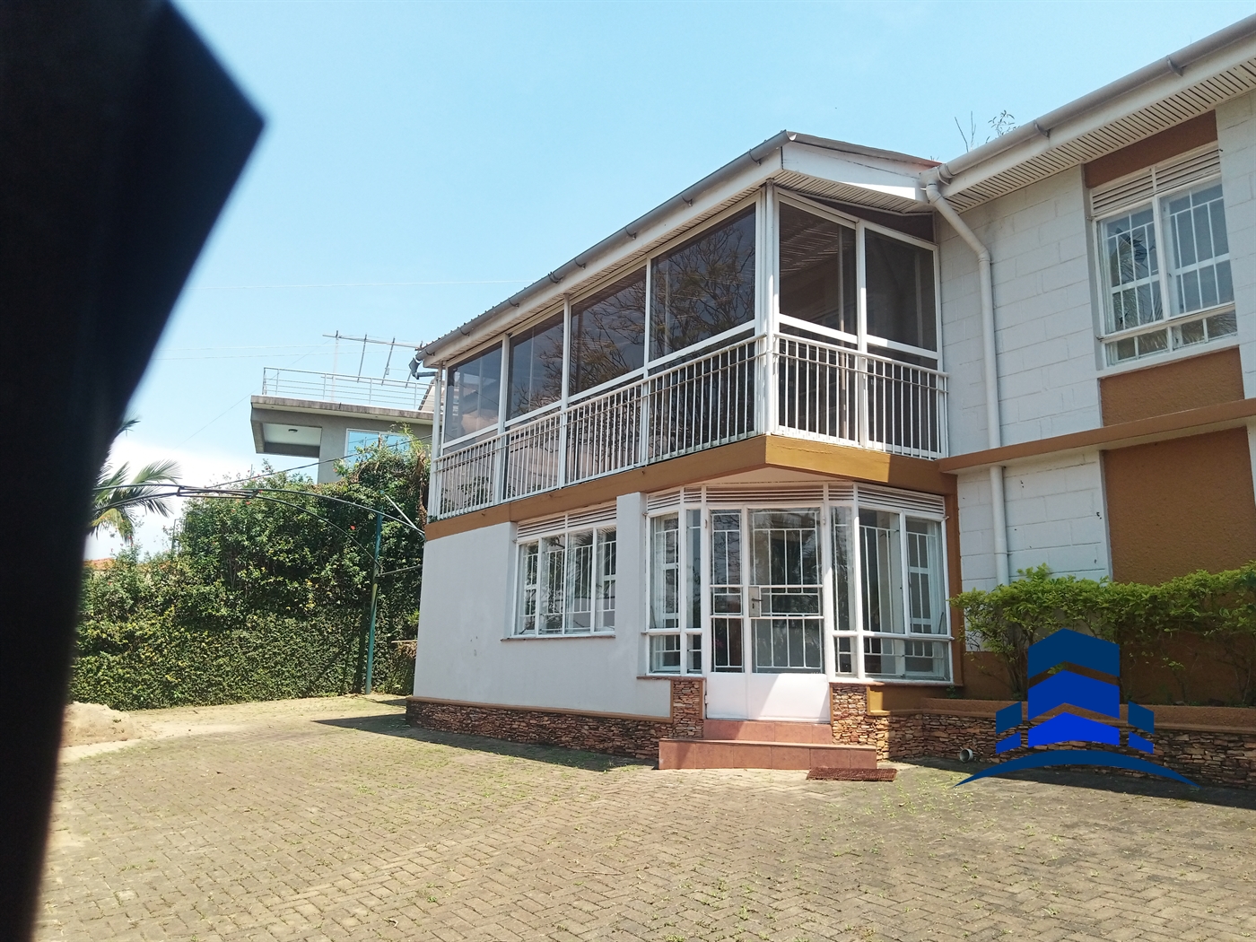 Storeyed house for rent in Mbuya Kampala