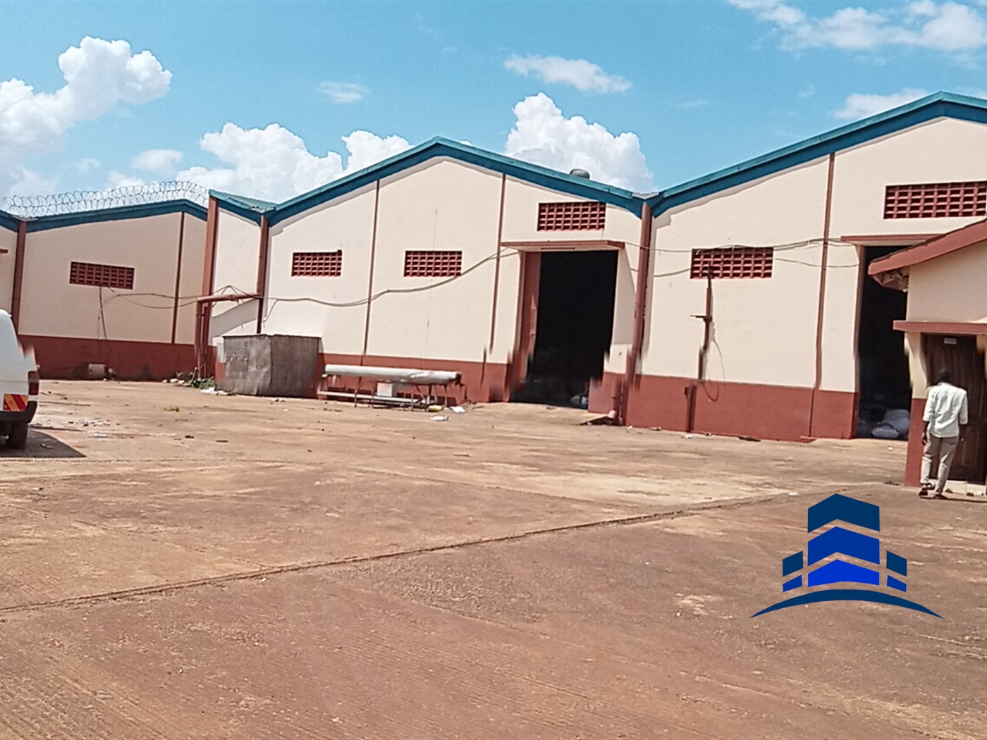Warehouse for rent in Bweyogerere Wakiso