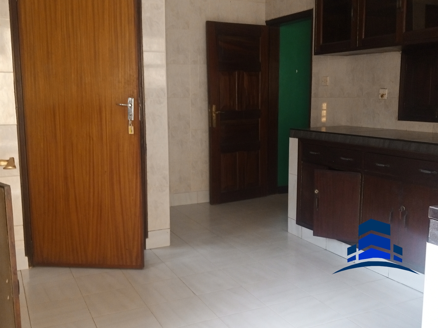 Storeyed house for rent in Naguru Kampala