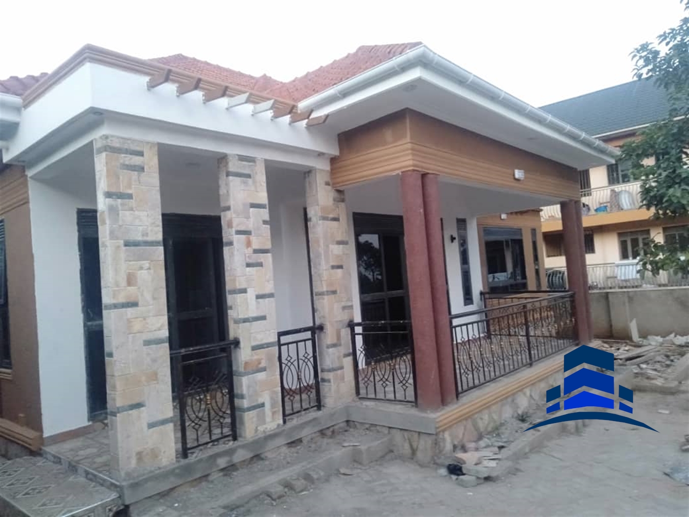 Bungalow for sale in Kitende Wakiso