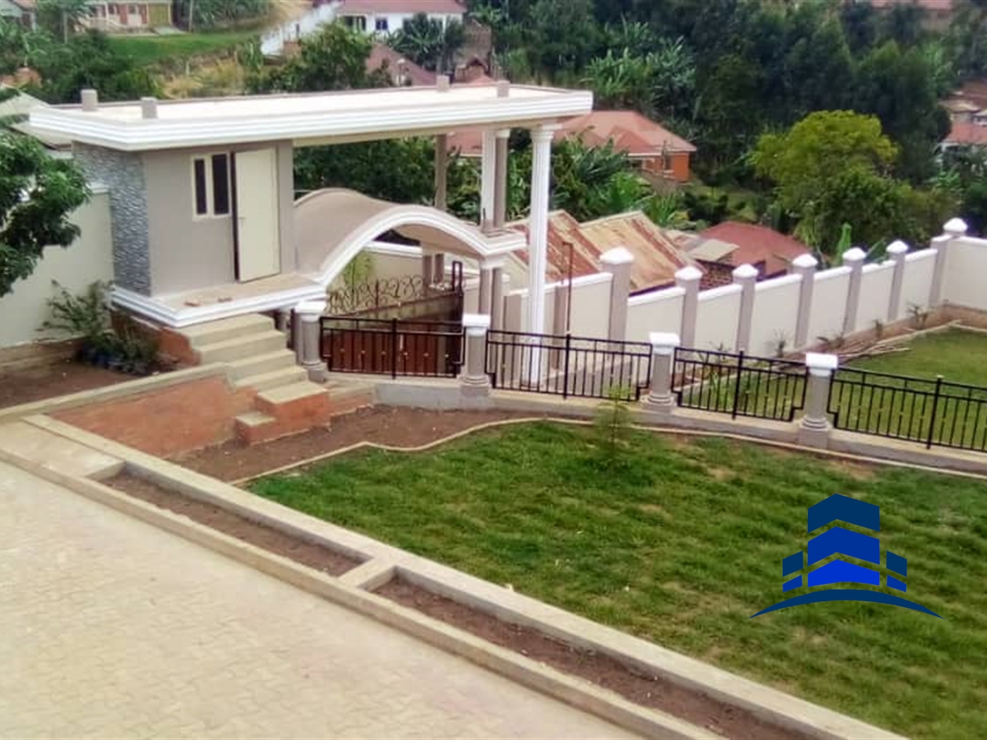 Storeyed house for sale in Mukono Mukono