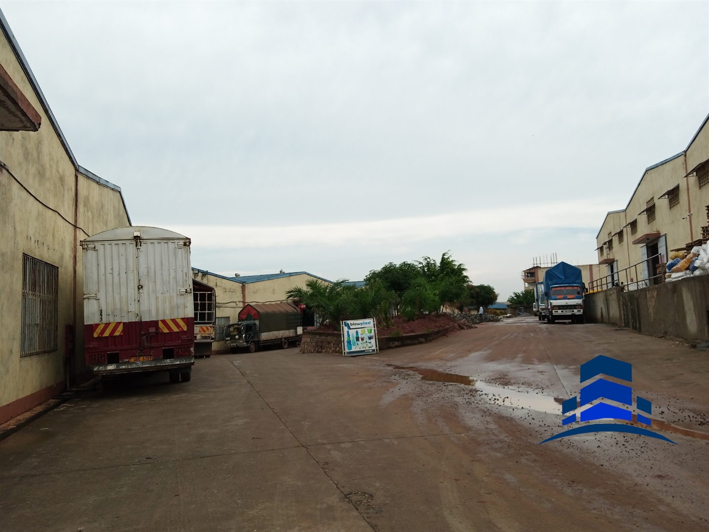 Warehouse for rent in Luzira Kampala