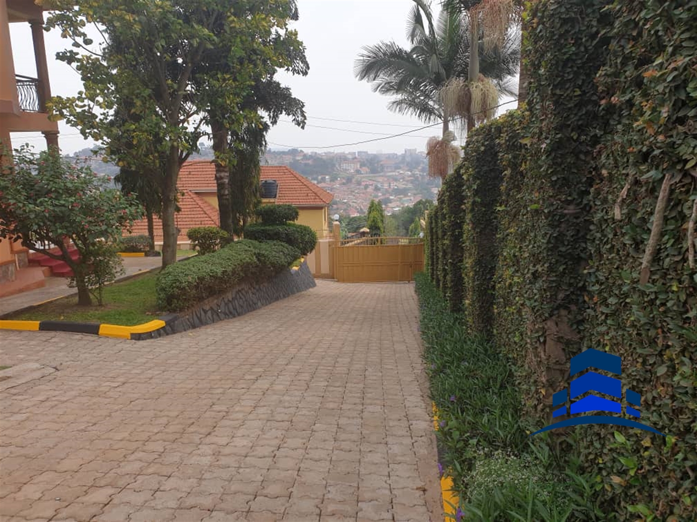 Storeyed house for sale in Kulambilo Kampala