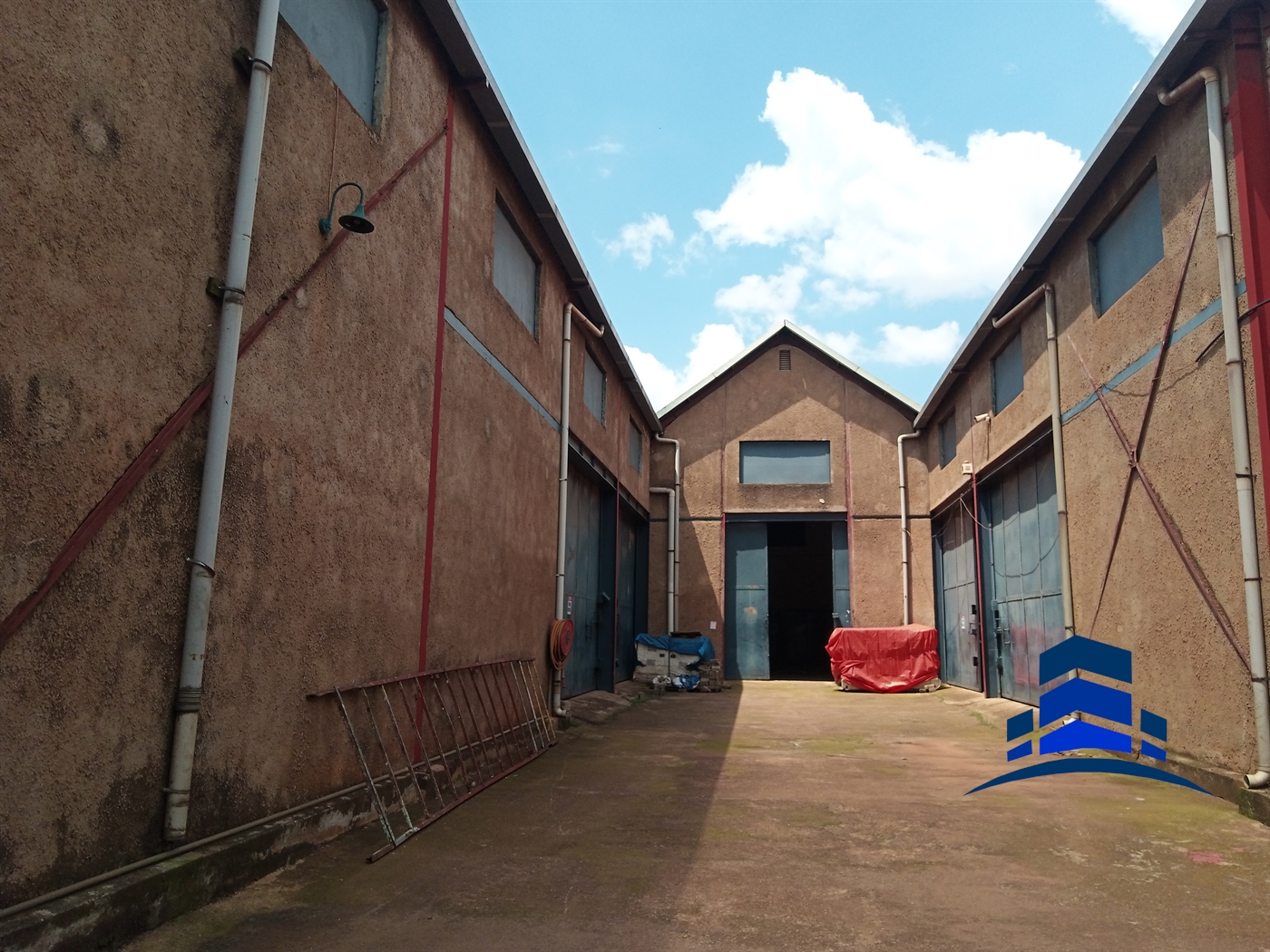 Warehouse for rent in Industrial Kampala