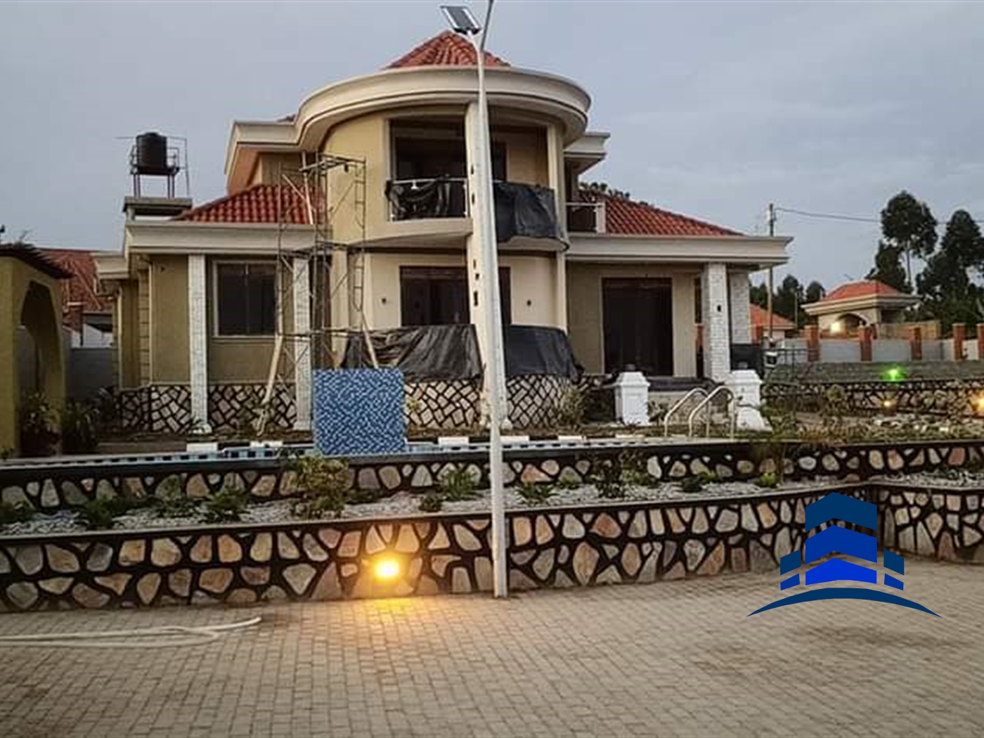 Mansion for sale in Kasangati Wakiso