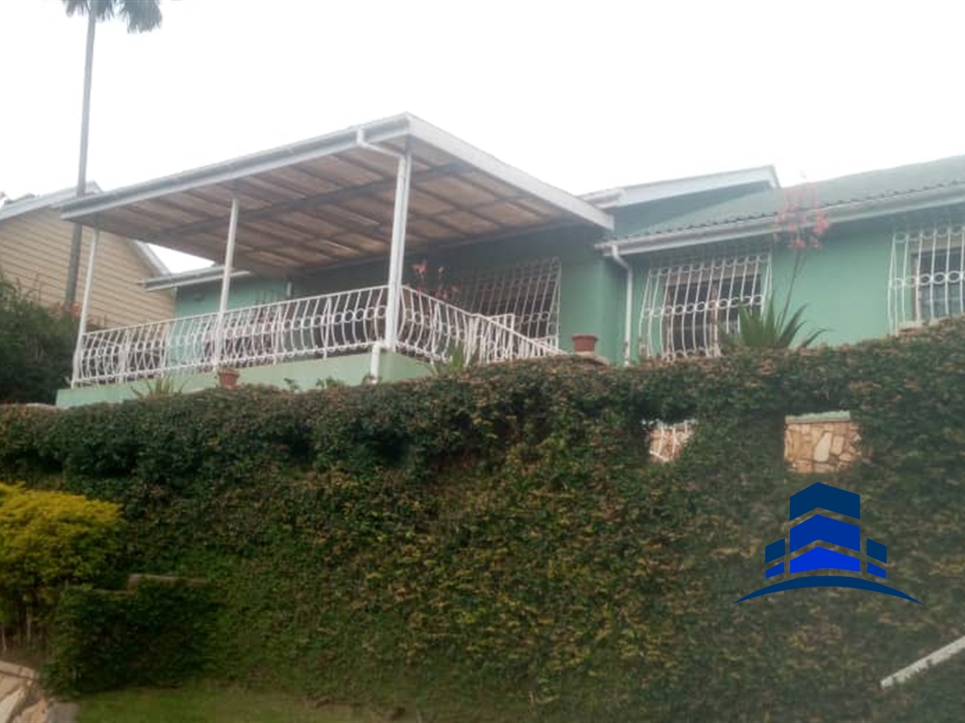 Bungalow for rent in Muyenga Kampala