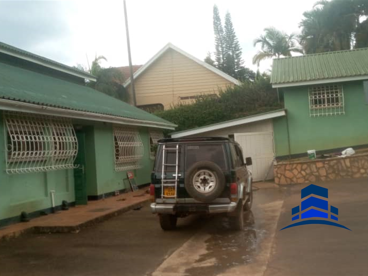 Bungalow for rent in Muyenga Kampala