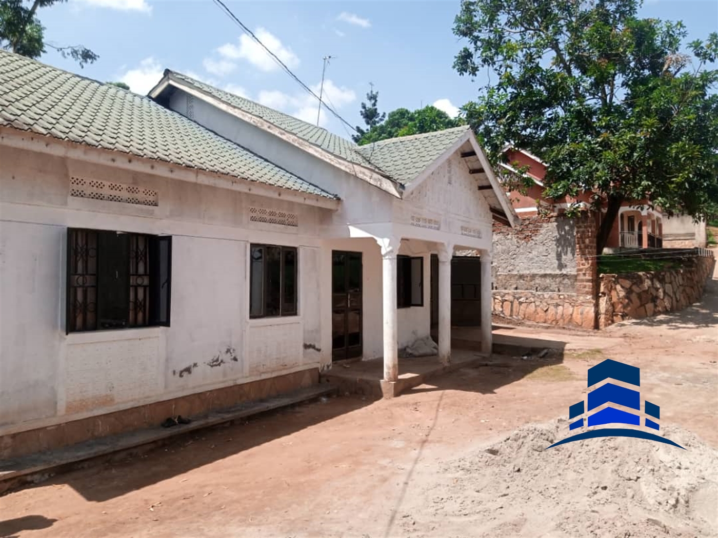 Bungalow for sale in Kyaliwajjala Wakiso